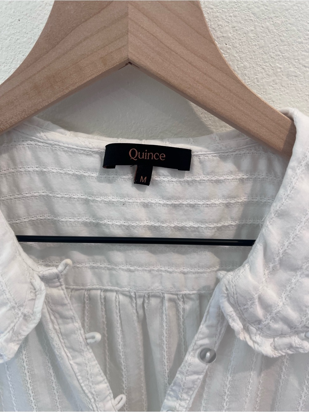 Quince White Button-Front Puff Sleeve Blouse with Scalloped Collar - Picture 2 of 6